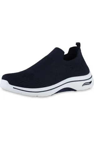 VAN HILL Slip-ons 
