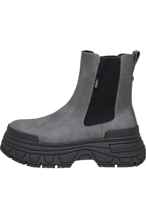Buffalo Chelsea boots 