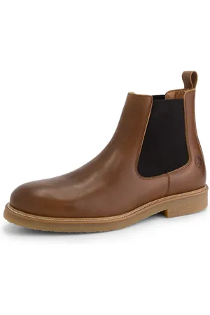 Travelin Chelsea boots 