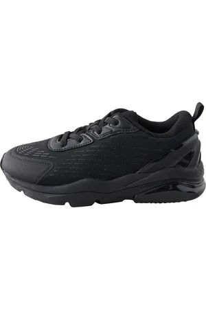Next Sneakers