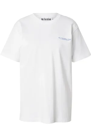 On Vacation Club Shirt 