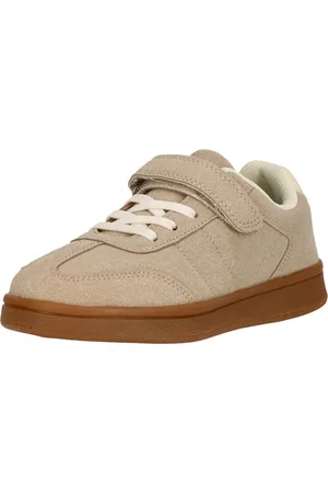 Endurance Sneakers 