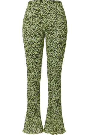 EDITED the label Broek 