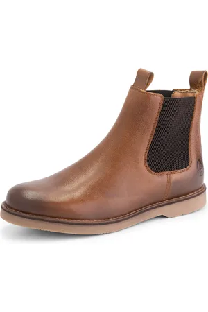 Travelin Chelsea boots 