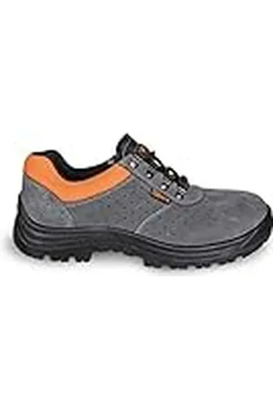 Beta Studios Lage schoenen van geperforeerd suède.