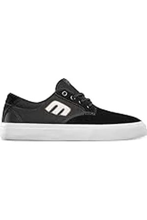 Etnies Barge Plus Skate Shoes – Klassiek low-top ontwerp, duurzame constructie, gedempte comfort, gripvaste buitenzool en stijlvolle sneakers voor skateboarden en dagelijks gebruik.