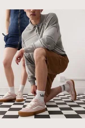 Vans Rowley Classic - Suède sneakers in lichtroze met rubberen zool