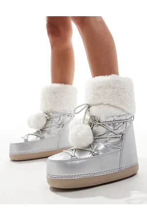 Public Desire Aster - Snowboots met rand van imitatiebont en pompondetail in