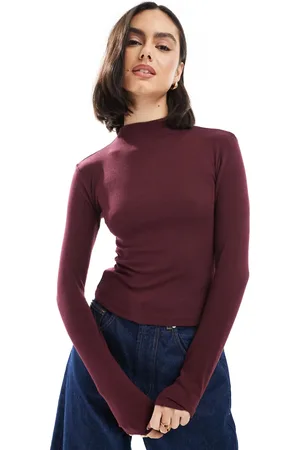 Pull&Bear Hoogsluitende T-shirt met lange mouwen in bordeauxrood