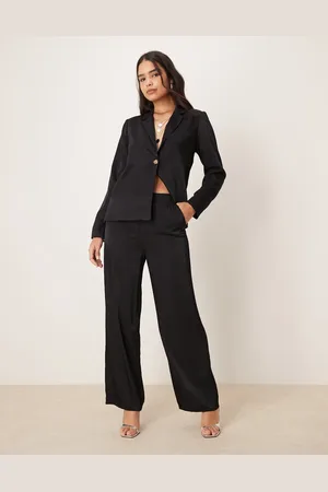 VILA Broek met wijde pijpen en gestrikte taille in , deel van co-ord set