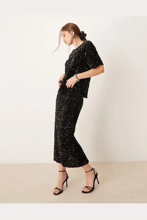 VILA Maxirok van velour met lovertjes in , deel van co-ord set