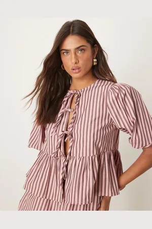 Glamorous Gestreepte blouse met pofmouwen en striksluiting in , deel van co-ord set