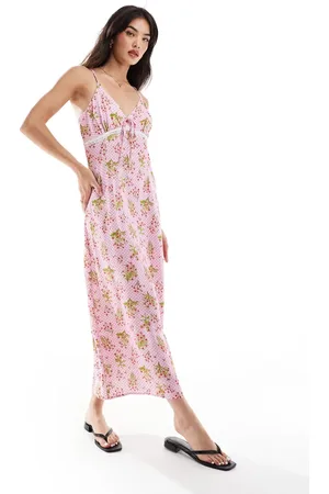 Y.A.S Maxi cami-jurk met kanten detail, strik en bloemen- en stippenprint in roze