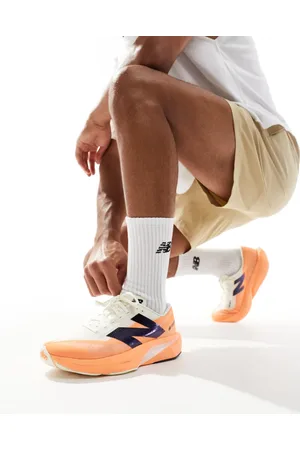 New Balance Fuelcell Rebel V4 - Hardloopsneakers in