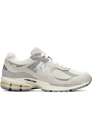 New Balance 2002 - Sneakers in gebroken en grijs