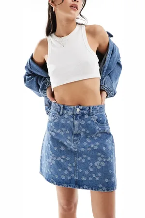 VERO MODA Denim mini rok met A-lijn en geborduurde bloemenprint