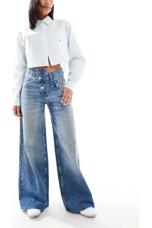 Pull&Bear Jeans met wijde pijpen en gekruiste tailleband in middenblauw