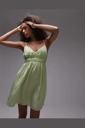 Topshop Mini-jurk met acid wash en pand met smokwerk in