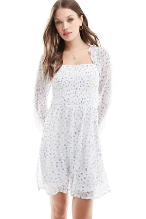 VERO MODA Aangerimpelde mini jurk met vierkante halslijn en lange mouwen en fijne bloemenprint in