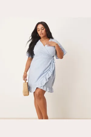VILA Jersey mini-wikkeljurk met broderie in