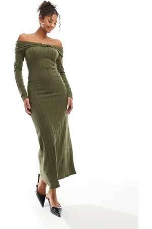 ASOS Pluizige geribbelde maxi jurk met omslag en hardware in kaki