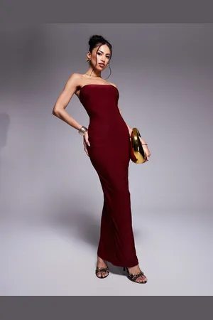 Fashionkilla Exclusives - Vormgegeven maxi bandeau-jurk van gladde stof in bordeauxrood