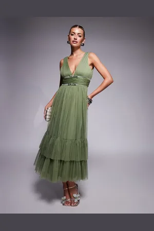 Lace & Beads Midaxi jurk van tule met strikjes aan de taille en stroken in zacht olijfgroen