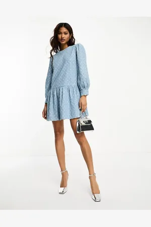 Never Fully Dressed Aangerimpelde mini-jurk van denim jacquard met versiering