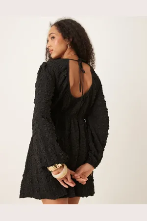 Gina Tricot Maxi-jurk met textuur, open, gestrikte achterkant en volumineuze mouwen in