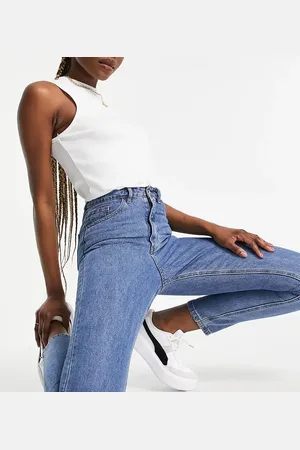 Missguided Missguided - Tall - Riot - Stugge, effen mom jeans met hoge taille in