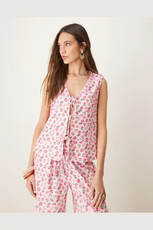 ASOS Gilet met gestrikte voorkant en ruches in met fijne bloemenprint, deel van co-ord set