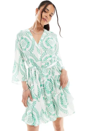 VERO MODA Jurk met riem en uitlopende mouwen in groene gebloemde tegelprint