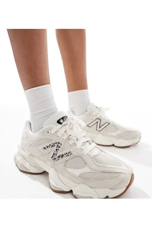 New Balance 9060 in beige met luipaardprint detail - exclusief bij ASOS