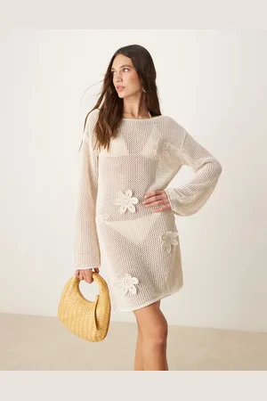 ASOS Gebreide mini strandjurk met 3D bloemen in ecru
