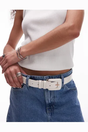 MANGO Klassieke riem met vierkante gesp en krokodetail in crème