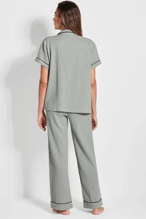 GOLDNER Pyjama met knopenlijst en korte mouwen - mintgroen - Gr. 19 van