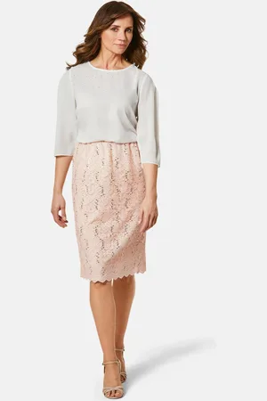GOLDNER Chique rok van elastische kant - rosé - Gr. 19 van