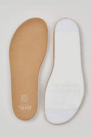 GOLDNER Sandalen met uitneembaar voetbed - beige - Gr. 37 van