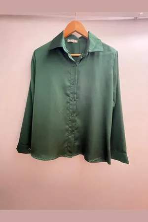 Merkloos Beeldige groene satijnen blouse - maat S