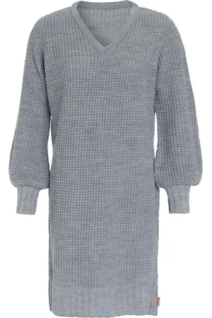 Knit Factory Robin Dames Jurk - Gebreide Trui Jurk - Wollen jurk - Herfst- & winterjurk - Wijde jurk - V-hals - - 40/42 - Knielengte