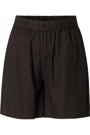 Base Level Yarda Shorts - - maat 46