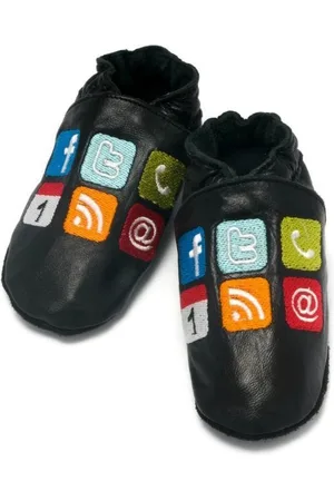 Baby Dutch Babyslofjes social media maat S - (6-12 maanden)