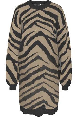 Noisy May Jurk Nmcharlott L/s O-neck Knit Dress Fw 27032655 Black/nomad Dames