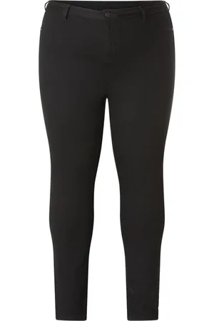 Base Level CURVY Faya Jeans - - maat X-0(44)