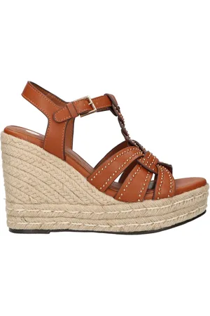 La Strada Sleehak tan met studs dames - maat 36