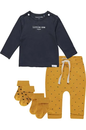 Noppies Kledingset - 4delig - Broek Kris met sterretjes - Shirt Hester Charoal - 2 paar sokjes