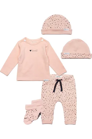 Noppies Kledingset - 5 delig - Broek Bobby - Shirt Yvon - Muts Eva - 2 paar sokjes