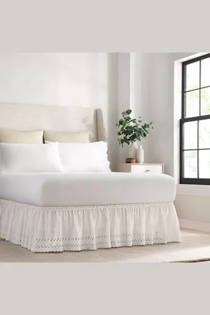 Merkloos Tweepersoons Rok - Volledig Wit - Gemakkelijke Pasvorm Corner Bed Skirt