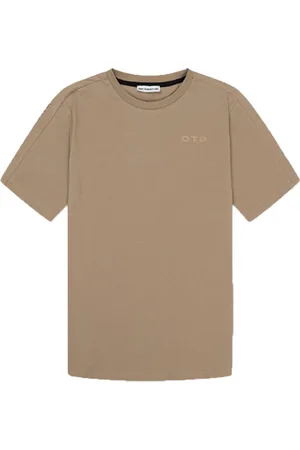 OFF THE PITCH Leisure Slim Fit Tee