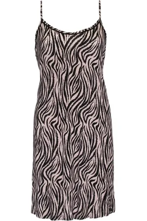 Merkloos Pretty You London Bamboo Animal Print Nachtjurk